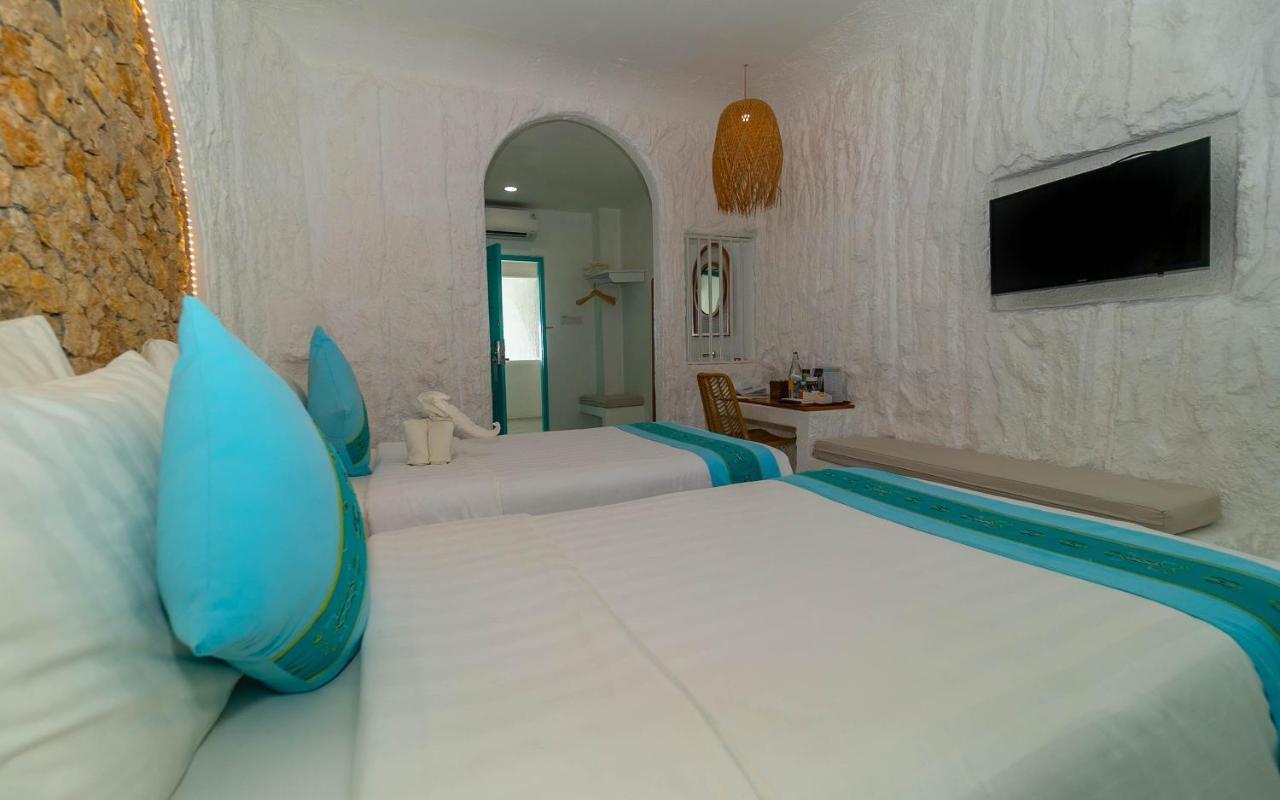Loccal Collection Hotel Komodo Labuan Bajo Ngoại thất bức ảnh