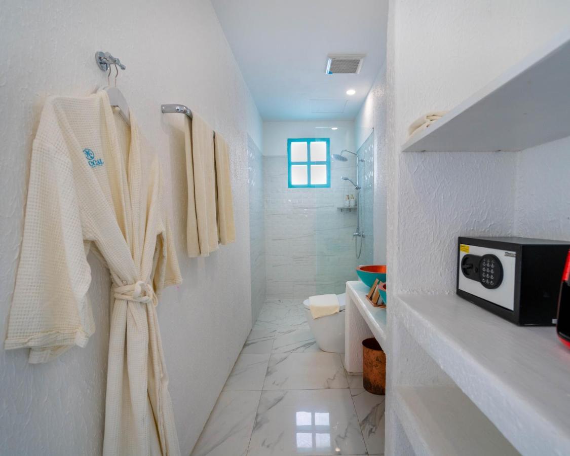 Loccal Collection Hotel Komodo Labuan Bajo Ngoại thất bức ảnh